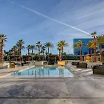 Mgm Signature-05-704 Jacuzzi Studio